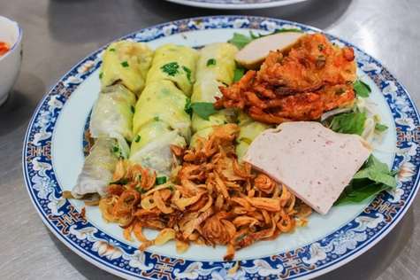 Enjoy the fresh morning and delightful breakfast at the hotel in Ha Giang and then we will return to Hanoi