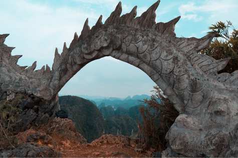 Lying Dragon Mountain at Mua Cave
