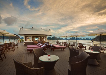 Luon Cave – Hanoi (B, L)