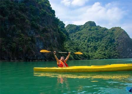 HALONG - HANOI (B, L)