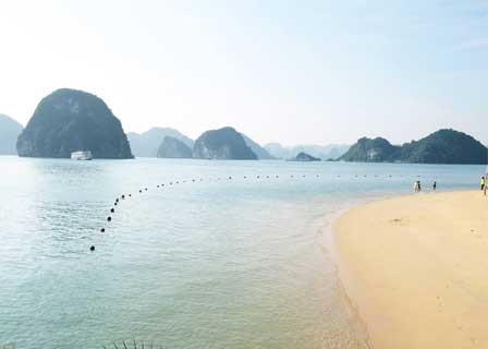 Fairy Lake Cave - Trong Cave - Pearl Farm or Me Cung Cave