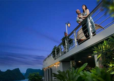 LAN HA BAY – VAN BOI BAY - CAT BA ISLAND