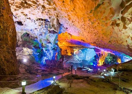 Hanoi - Tuan Chau Harbor - Sung Sot Cave - Tung Sau Pearl Farm