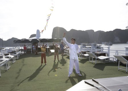 BAI TU LONG – HANOI