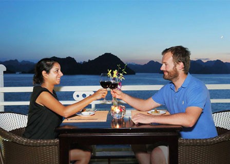 BAI TU LONG BAY (B/L/D)