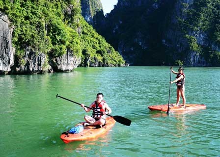 Tuan Chau Harbor - Cua Van Floating Village - Tien Ong Cave