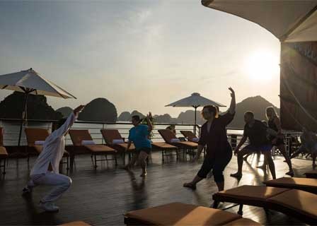 Lan Ha Bay – Tra Bau – Hanoi