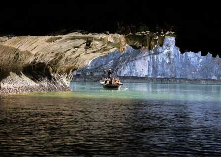 Hanoi – Lan Ha Bay – Bright Cave