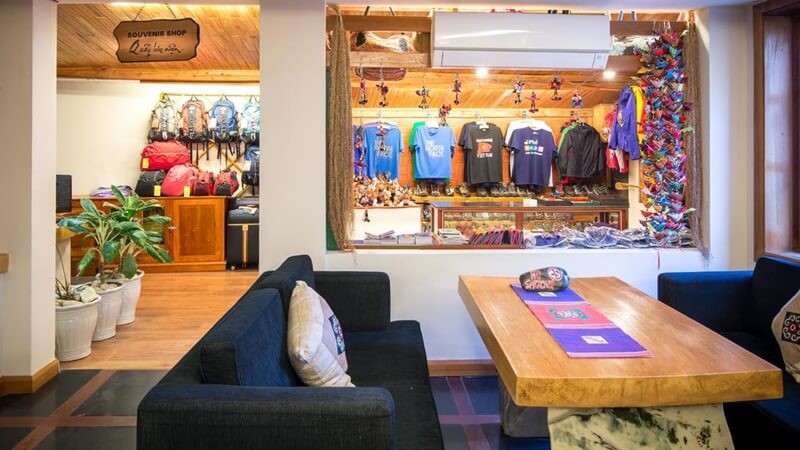 Sunny Mountain Hotel