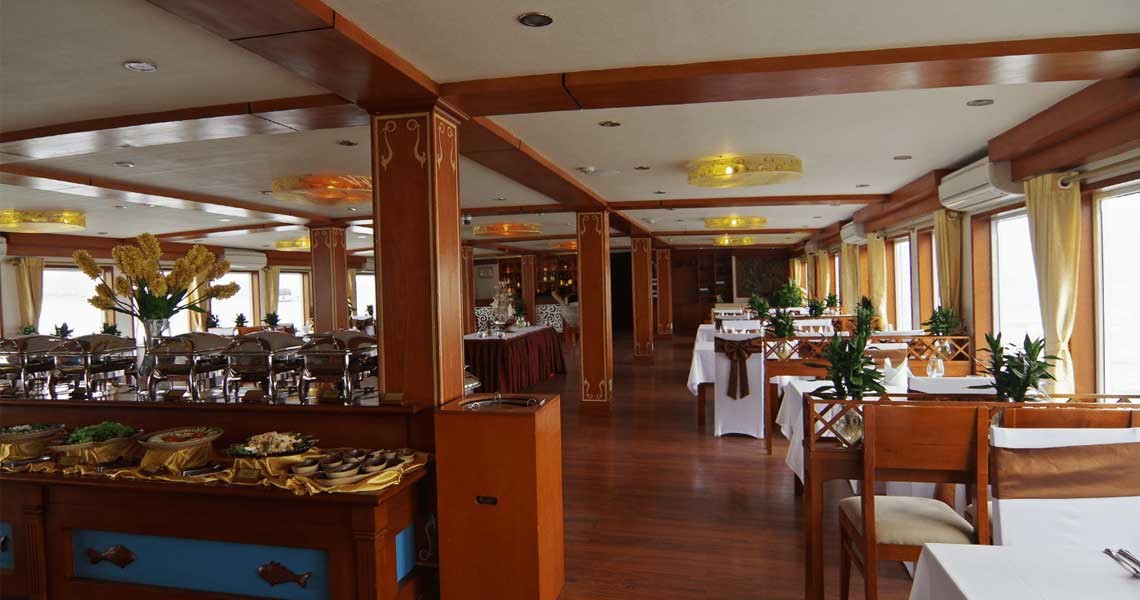 Huong Hai Sealife Cruise