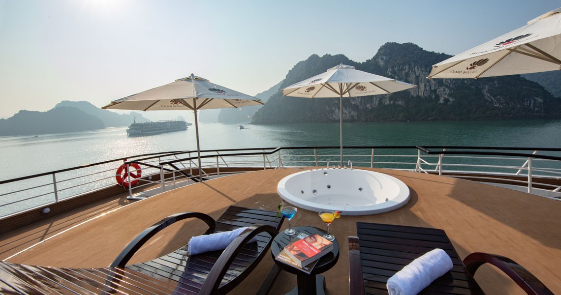 Scarlet Pearl Cruises