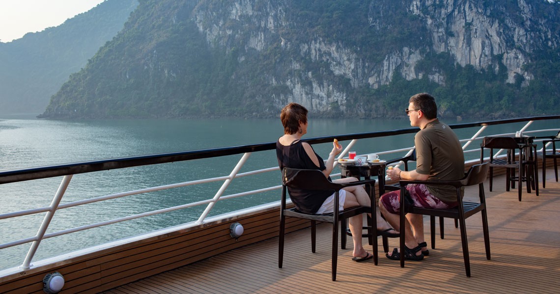 Scarlet Pearl Cruises