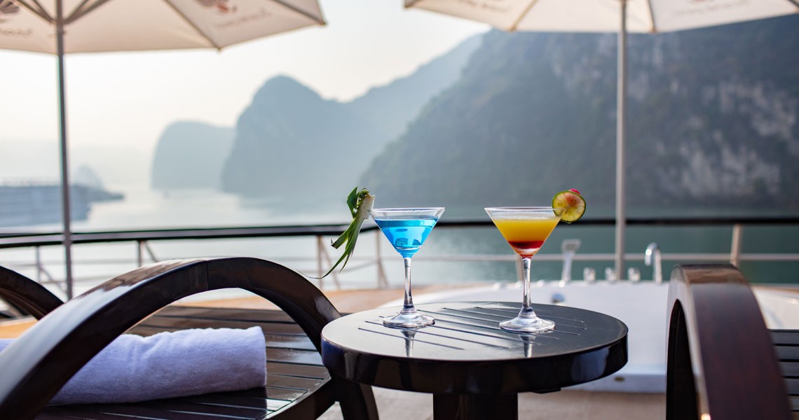 Scarlet Pearl Cruises