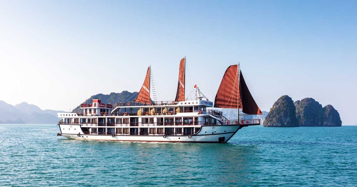 V'Spirit Premier Cruise