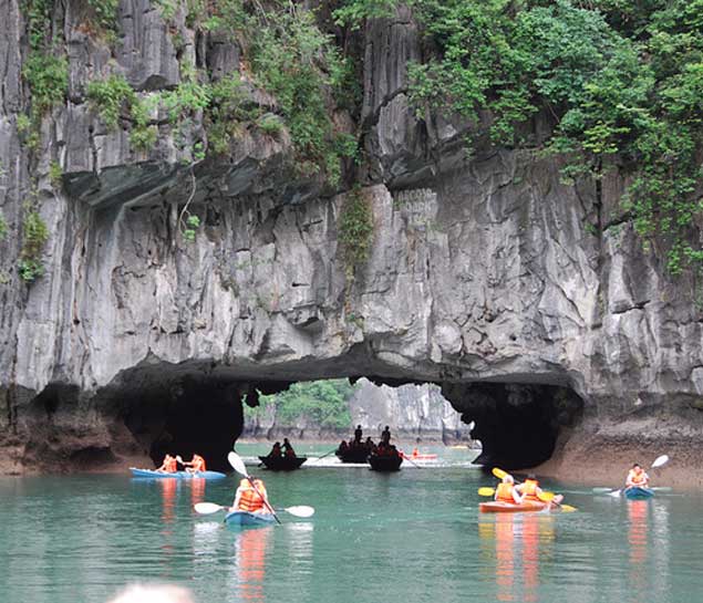 Halong Bay Day Tour