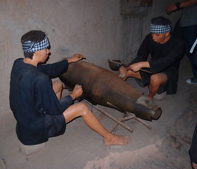 Ho Chi Minh City Tour - Cu Chi Tunnel